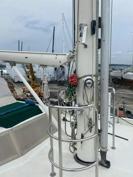 1981 Tayana Flying Dutchman 12