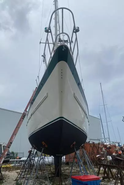 1981 Tayana Flying Dutchman 12