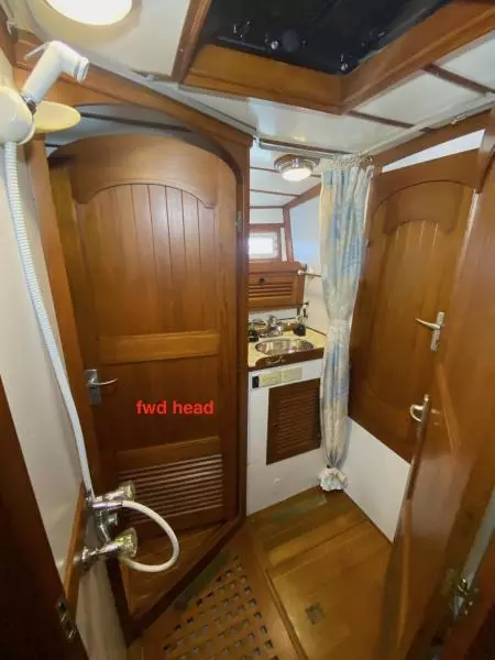 1981 Tayana Flying Dutchman 12