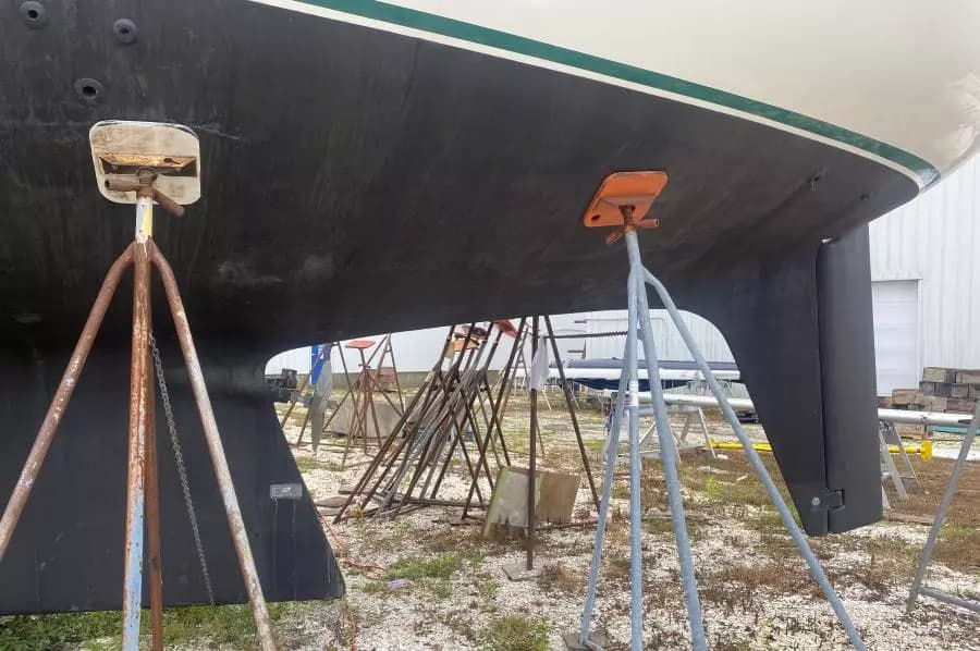 1981 Tayana Flying Dutchman 12