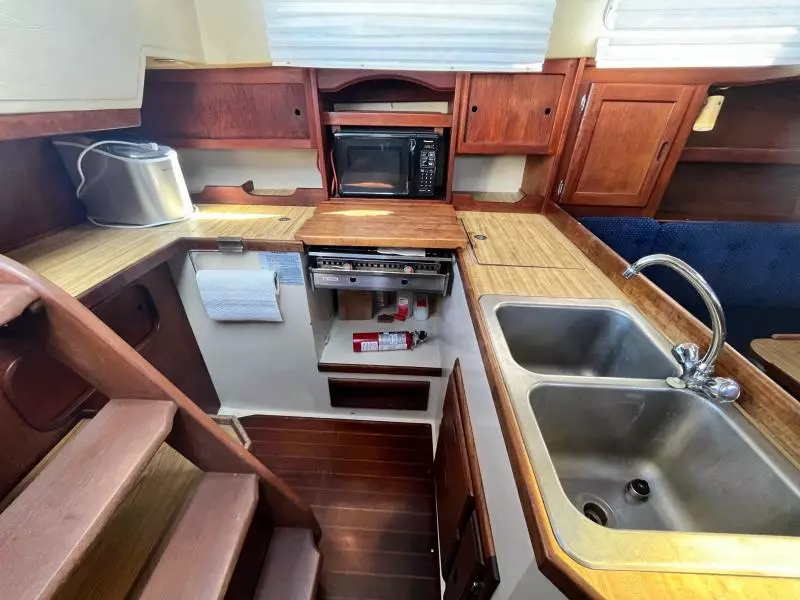 1984 Catalina 36
