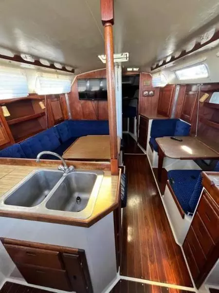 1984 Catalina 36