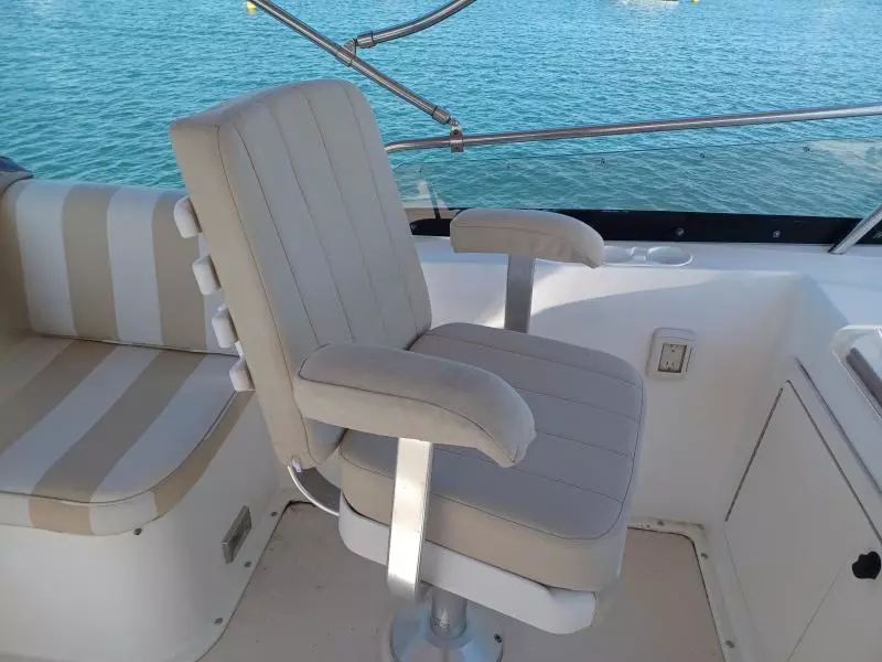 2003 Sabre 42 Flybridge