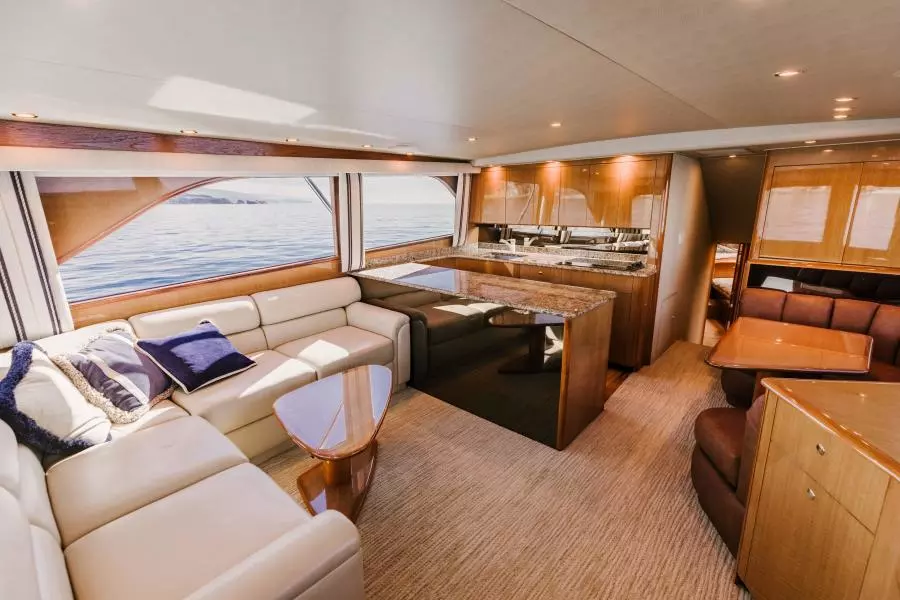 2003 Viking 56 Convertible - SECTACULAR BID