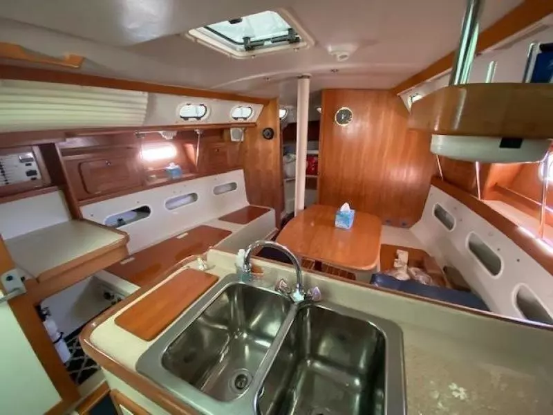 2001 Catalina 34 MKII