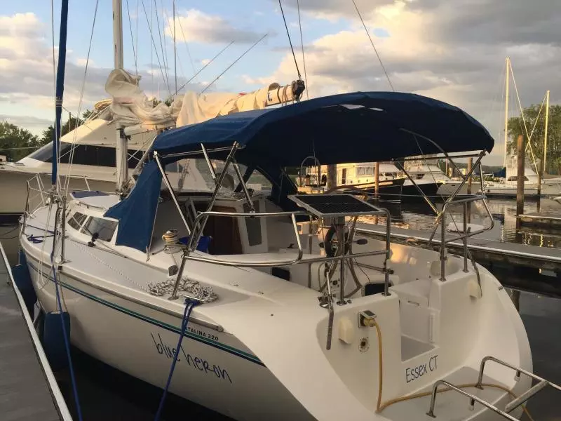 1996 Catalina 320