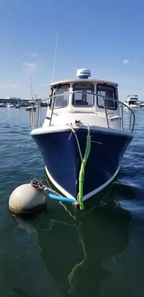 2000 Atlas 25 Pilot House