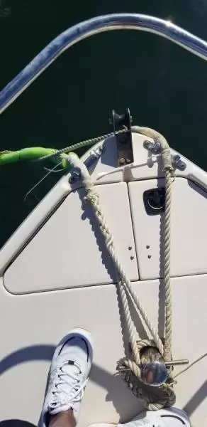 2000 Atlas 25 Pilot House