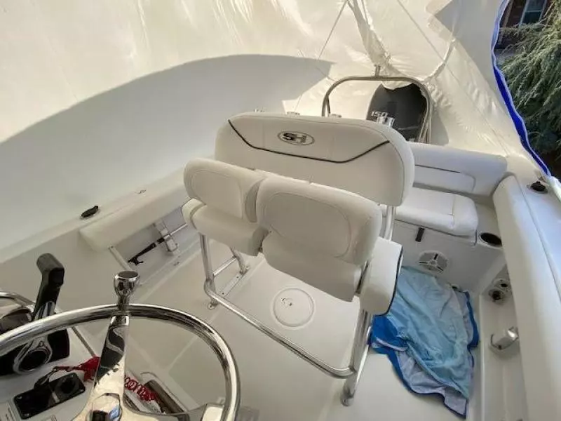 2013 Sea Hunt 211 Ultra