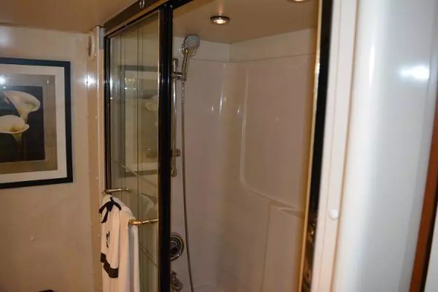 1989 Viking Motor Yacht