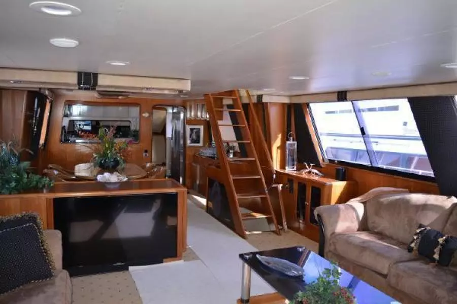 1989 Viking Motor Yacht
