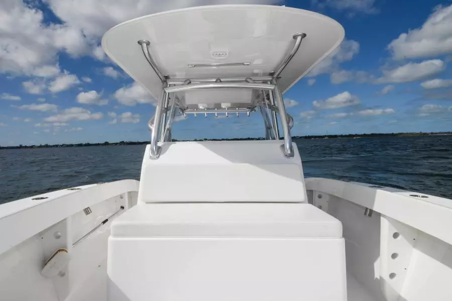 2019 Ocean Master 336 Center Console 