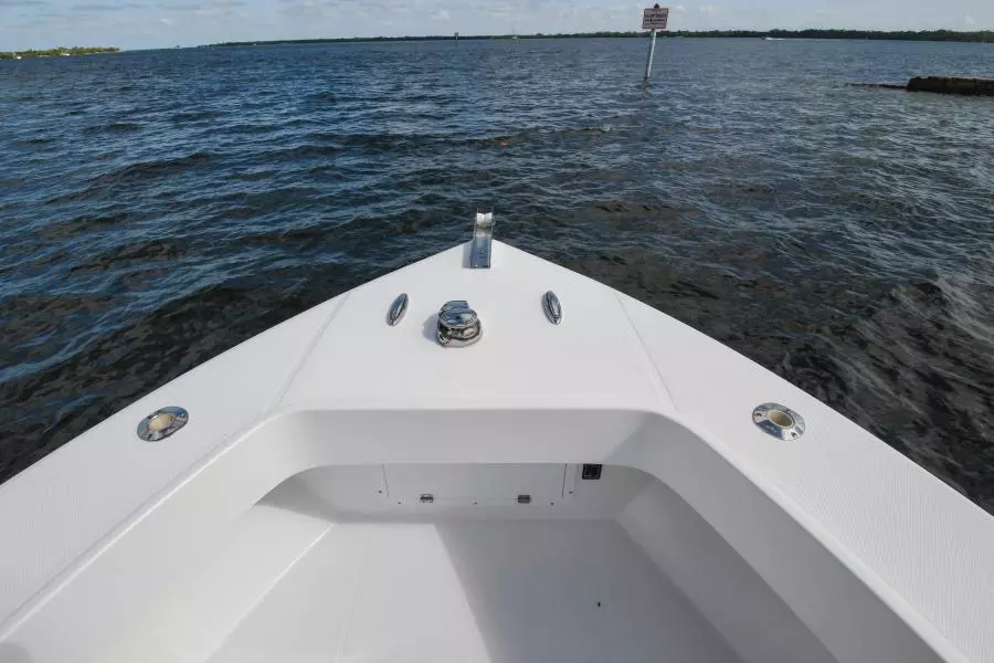 2019 Ocean Master 336 Center Console 