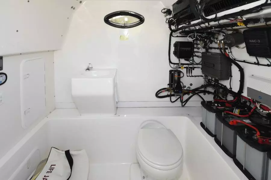 2019 Ocean Master 336 Center Console 