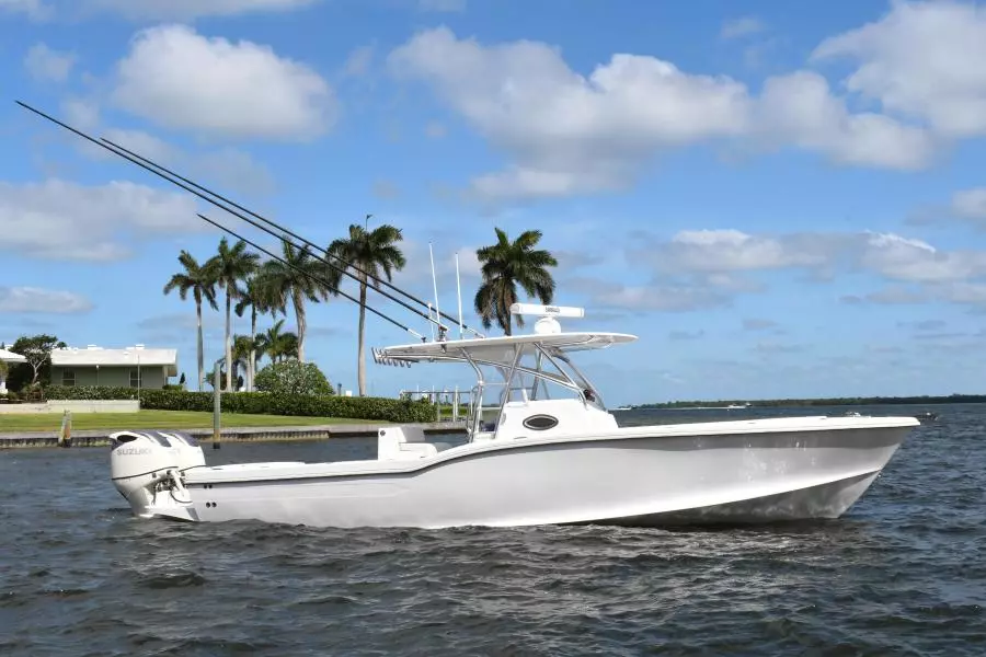 2019 Ocean Master 336 Center Console 