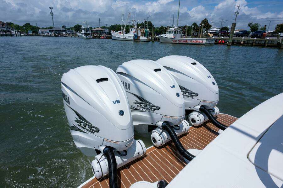 37 Regulator 2022 Dave 22