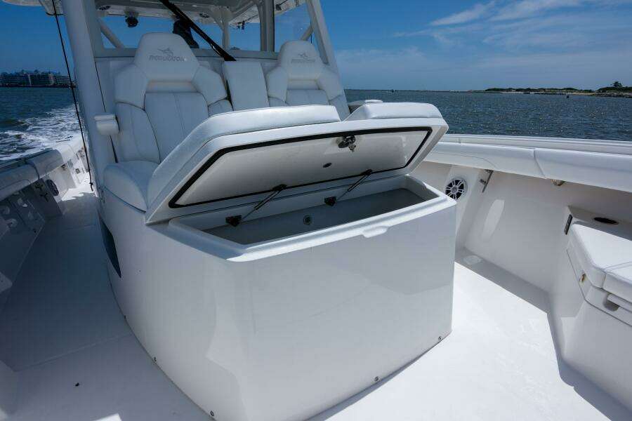 37 Regulator 2022 Dave 45