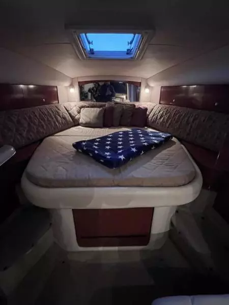 2005 Sea Ray Sundancer 320