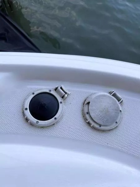 2005 Sea Ray Sundancer 320