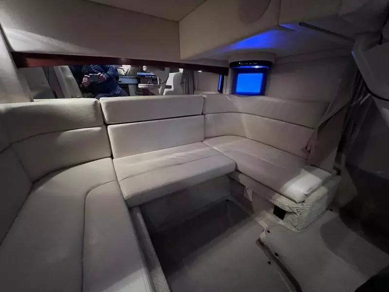 2005 Sea Ray Sundancer 320