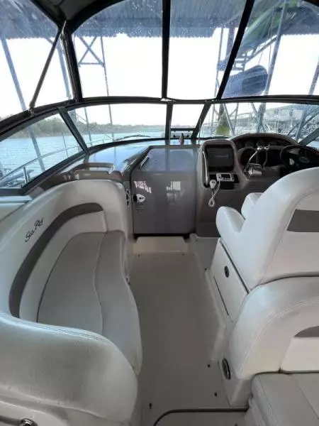 2005 Sea Ray Sundancer 320