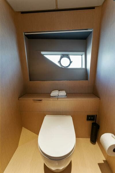 2023 Ferretti Yachts 780