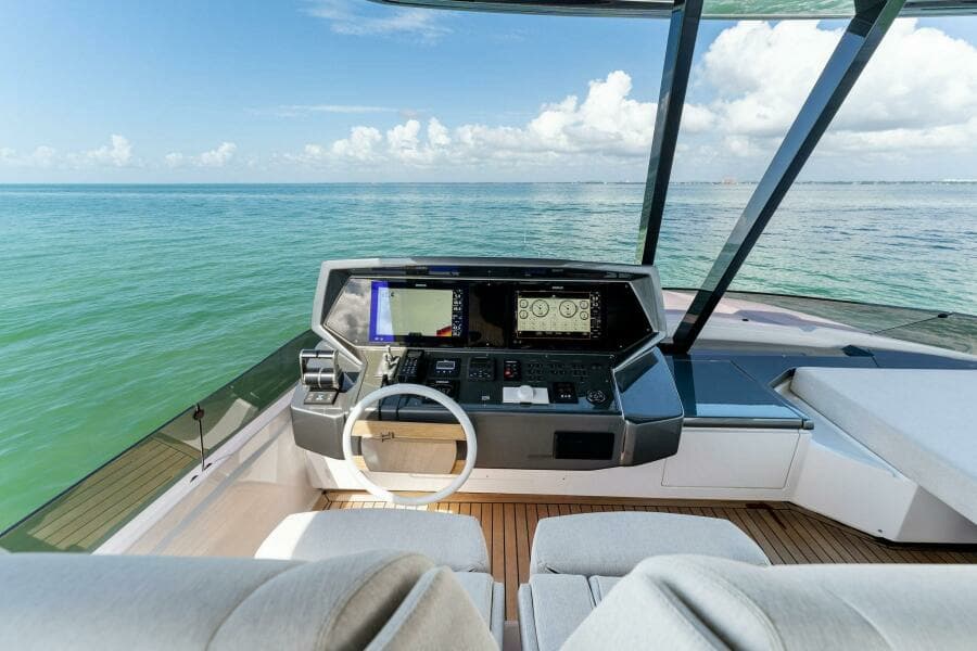 2023 Ferretti Yachts 780