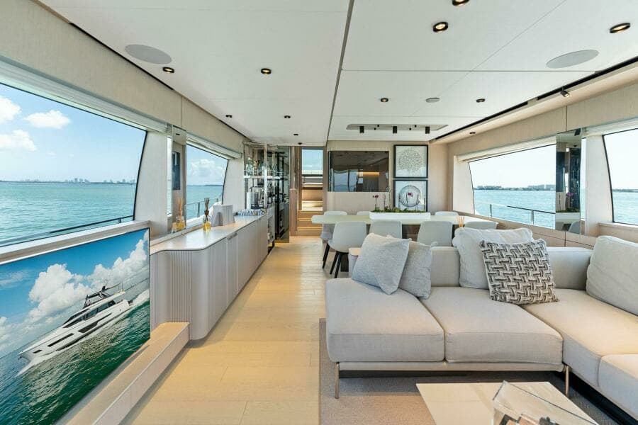 2023 Ferretti Yachts 780