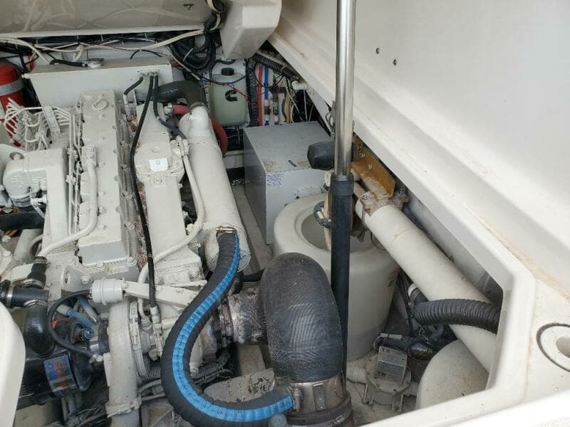 Detailed stbd engine 2