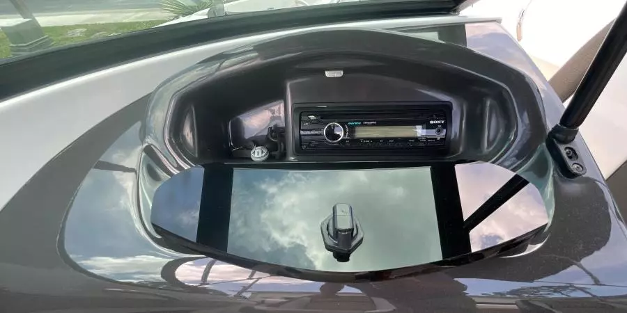 2015 Sea Ray 190 Sport