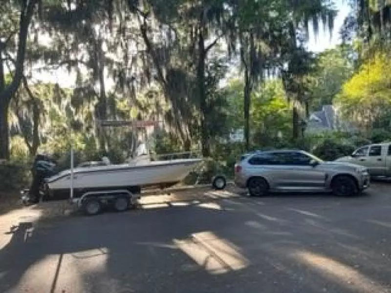 2003 Boston Whaler Dauntless 180