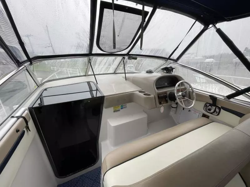 1997 Four Winns 258 Vista