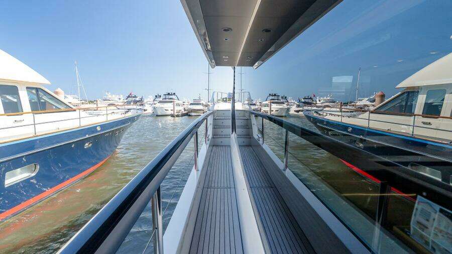 2024 Absolute Navetta 68