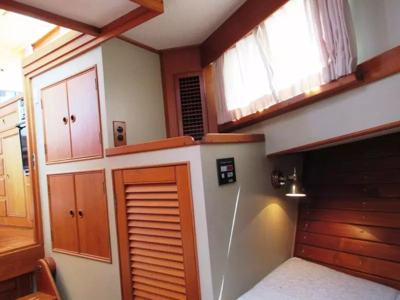 1993 Grand Banks 42 Classic