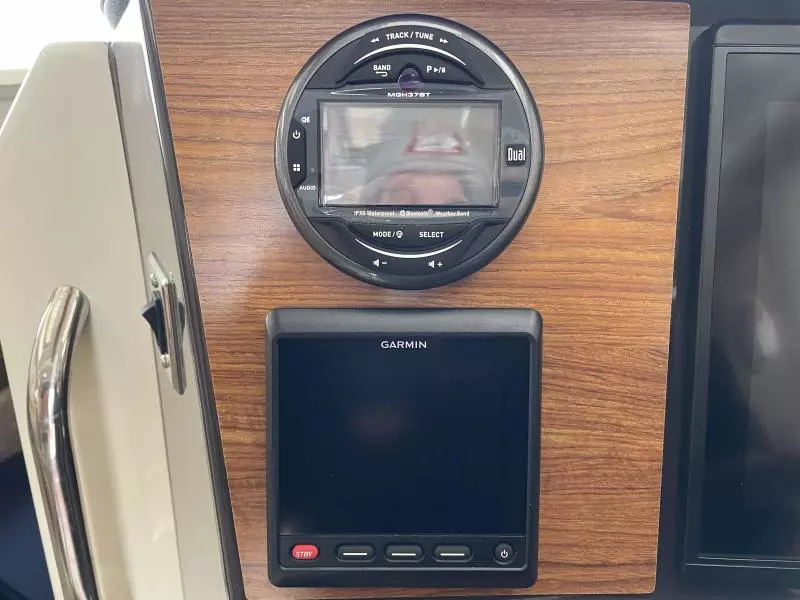 2021 Ranger Tugs R-25