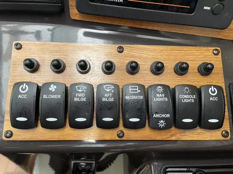 2021 Ranger Tugs R-25