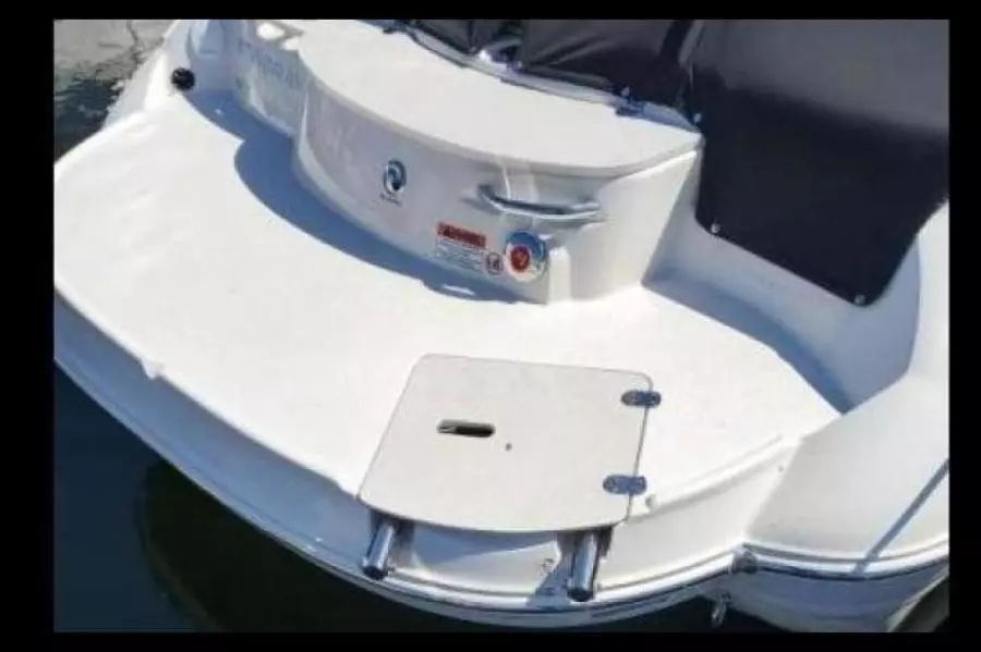 2018 Stingray 215 CR