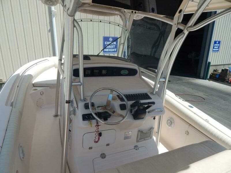 2006 Grady-White 28 Release