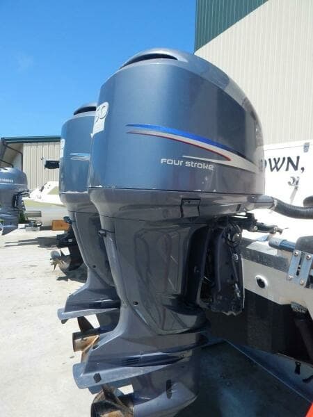 2006 Grady-White 28 Release