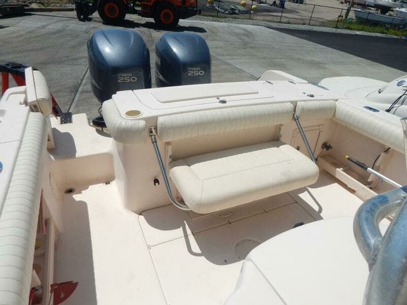 2006 Grady-White 28 Release