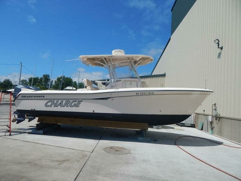 2006 Grady-White 28 Release