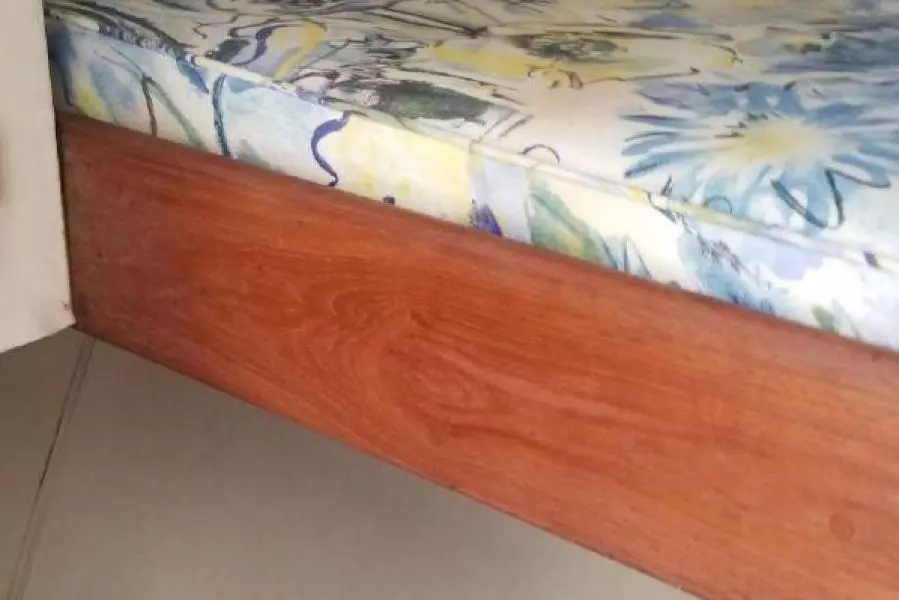 1987 Bertram 33 Flybridge Cruiser