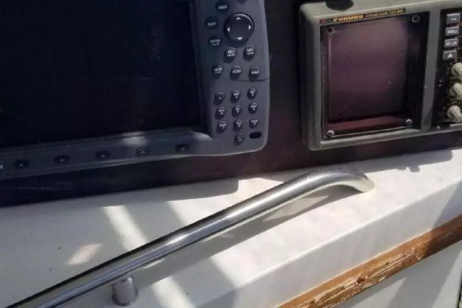 1987 Bertram 33 Flybridge Cruiser