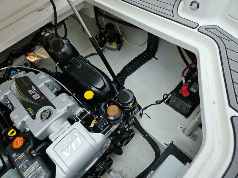 2021 Monterey 295 SY