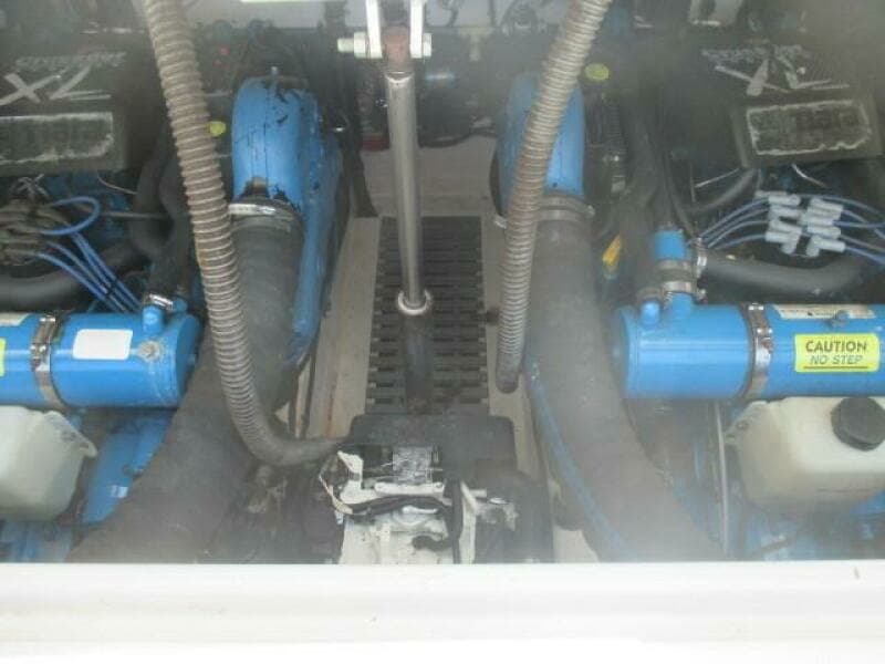 1996 Tiara Yachts 3100 Open