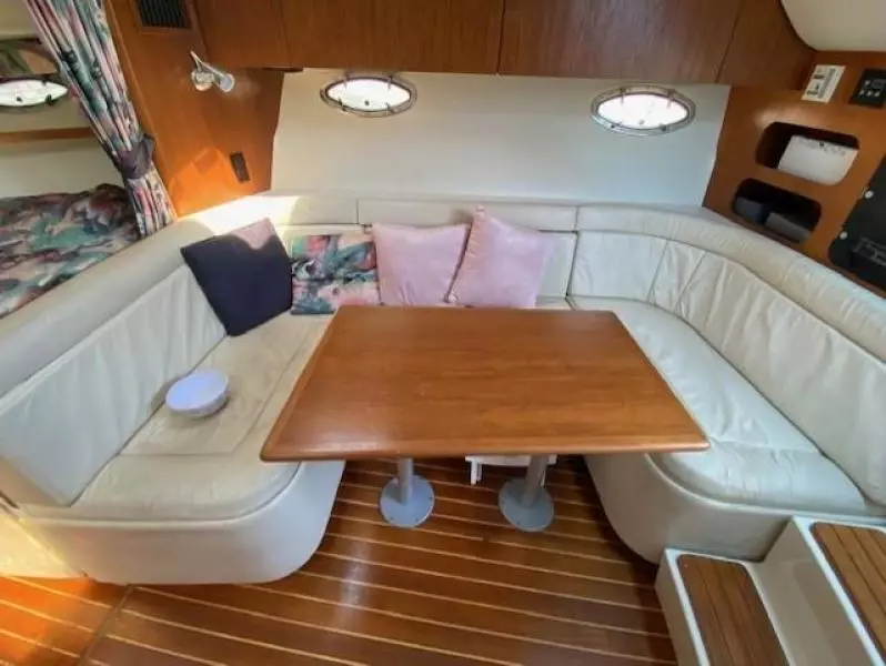 1996 Tiara Yachts 3100 Open