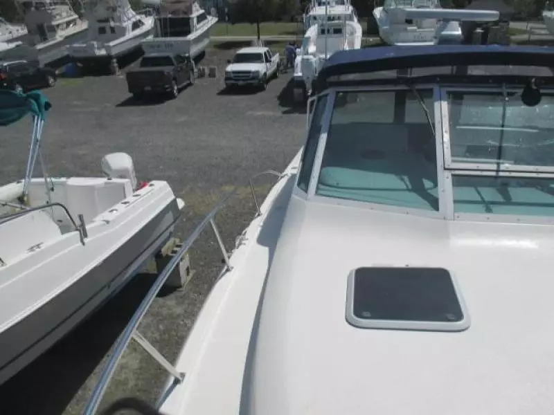 1996 Tiara Yachts 3100 Open