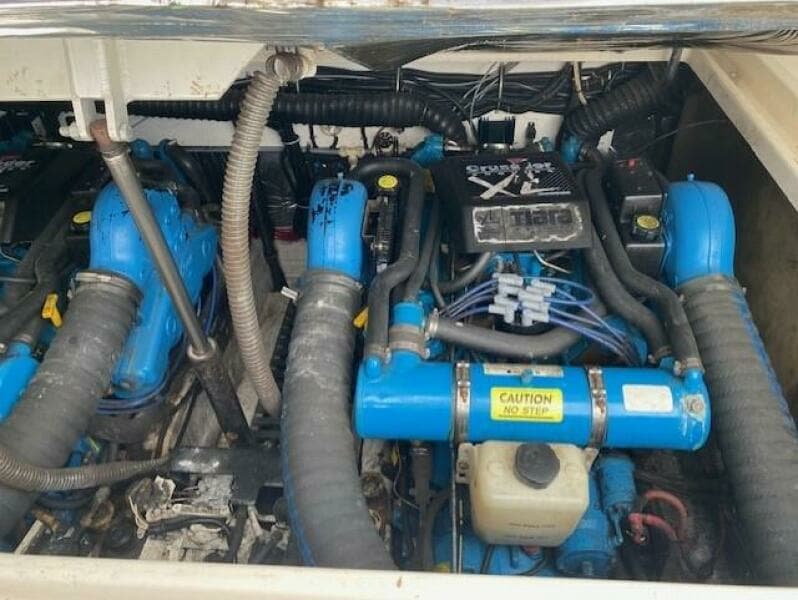 1996 Tiara Yachts 3100 Open