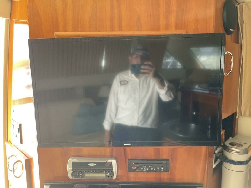 2004 Carver 360 Sports Sedan