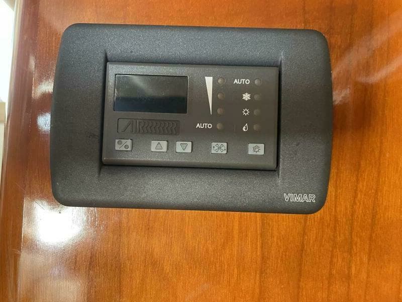 2004 Carver 360 Sports Sedan